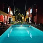 Casa Colonial, Cozumel Villa Guava