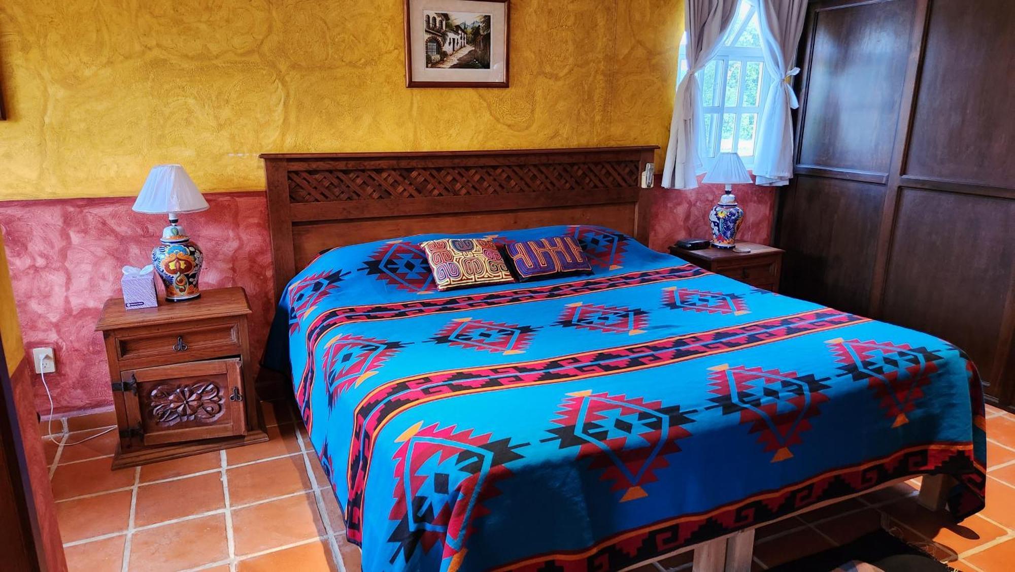 Casa Colonial, Guava Cozumel