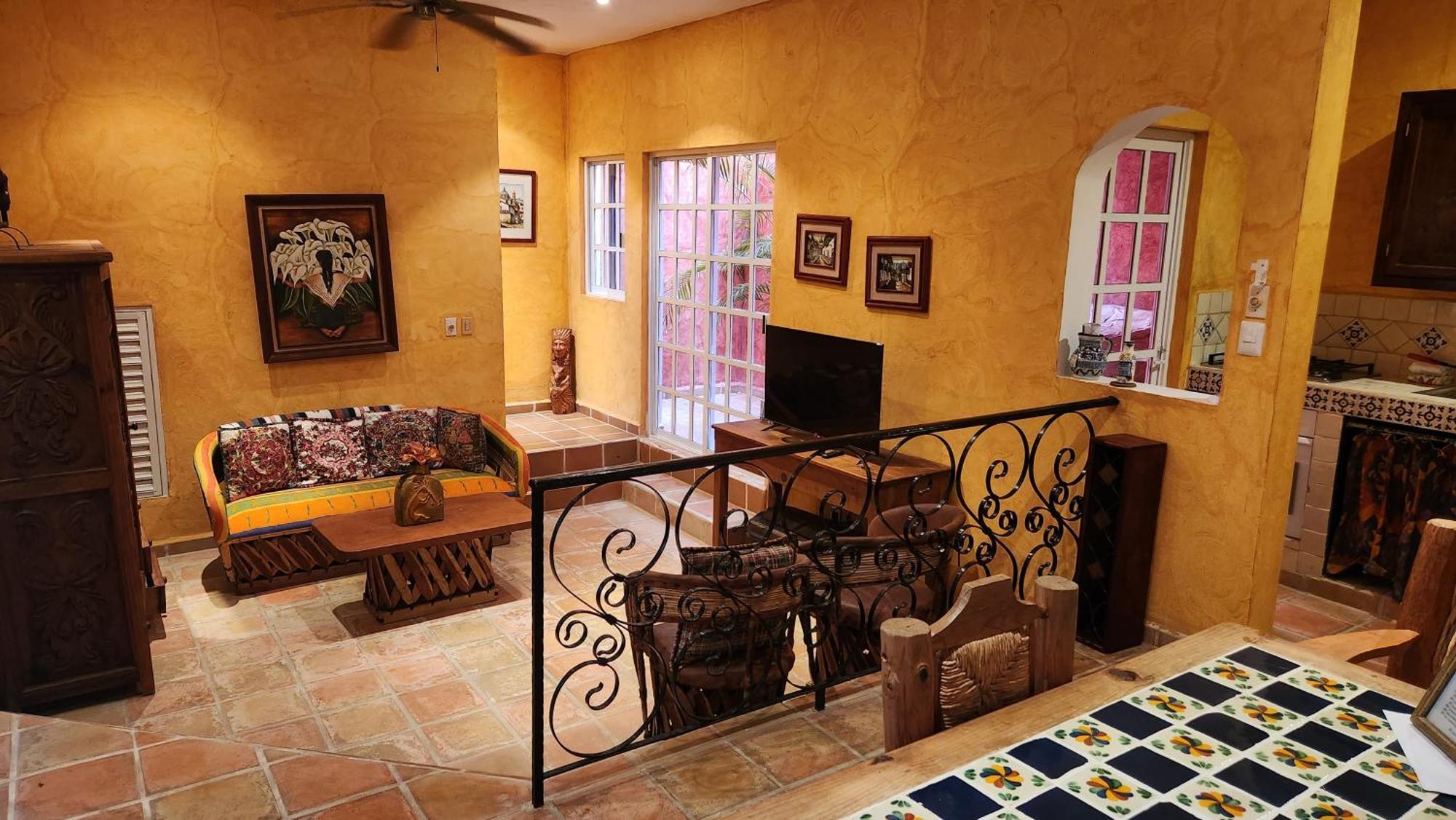 Casa Colonial, Guava * Cozumel