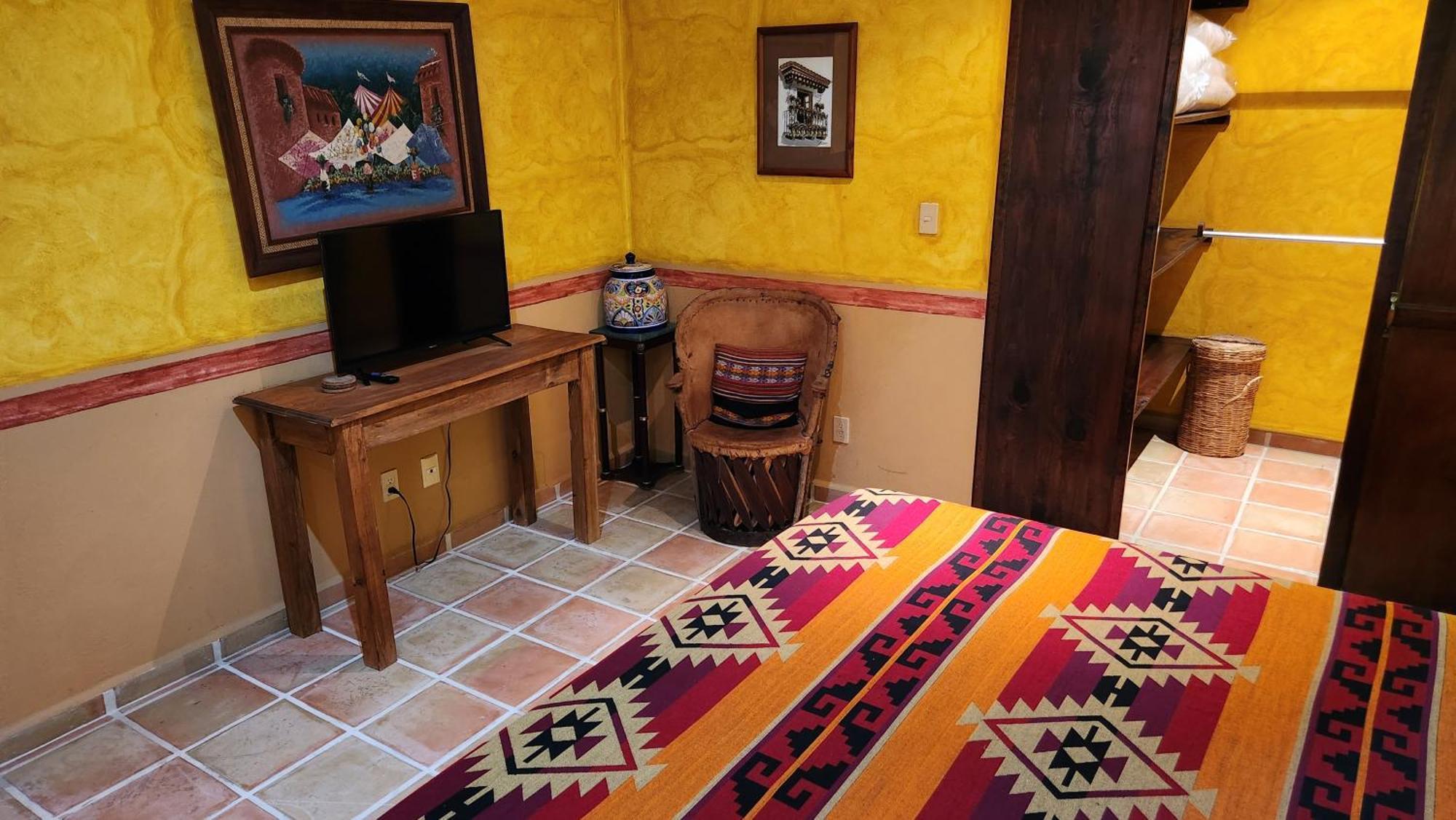 Casa Colonial, Guava *