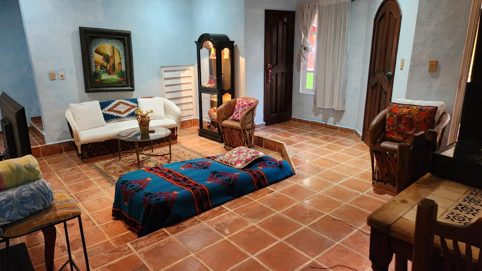 Casa Colonial, Guava *