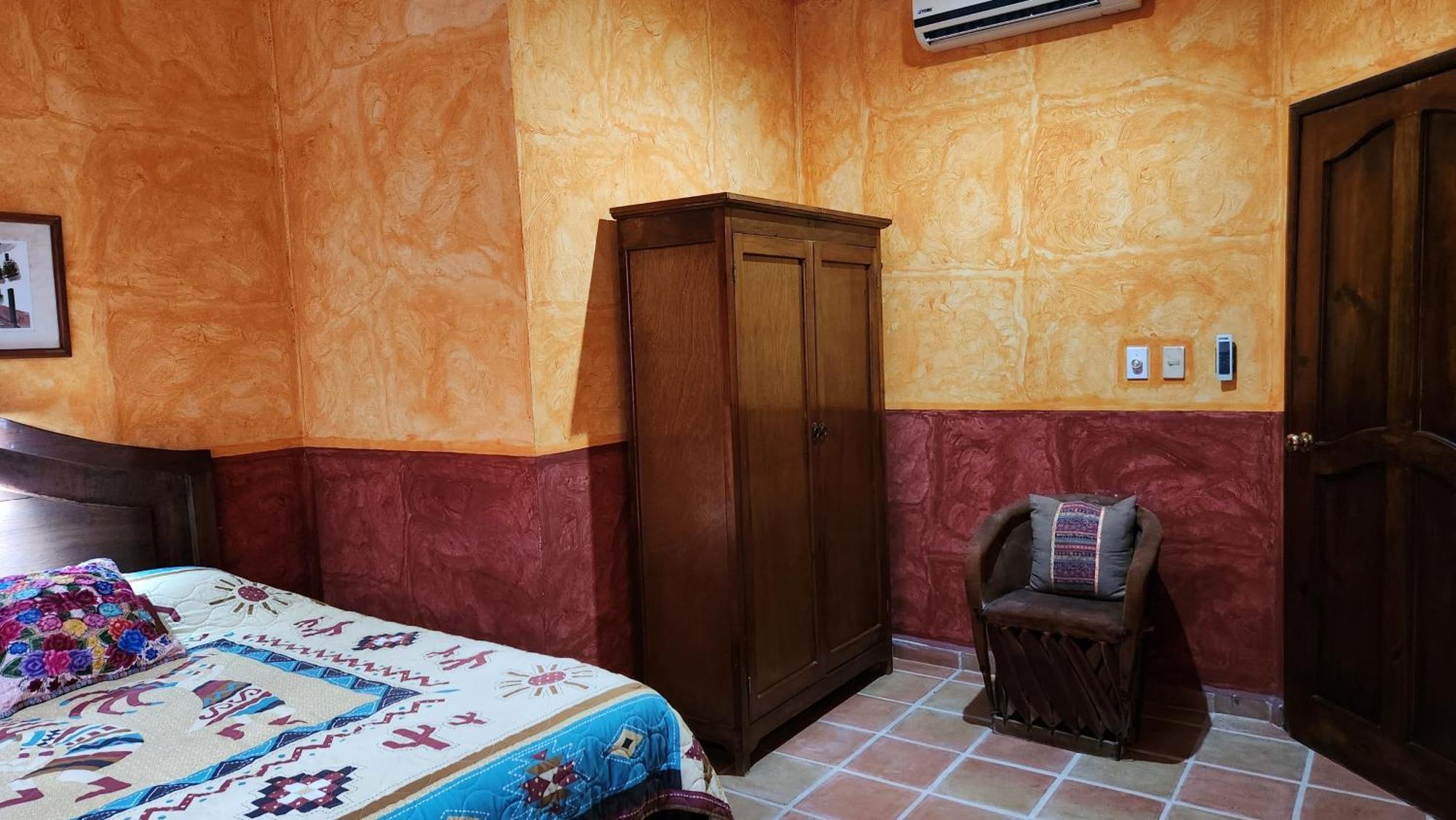 Villa Casa Colonial, Guava *
