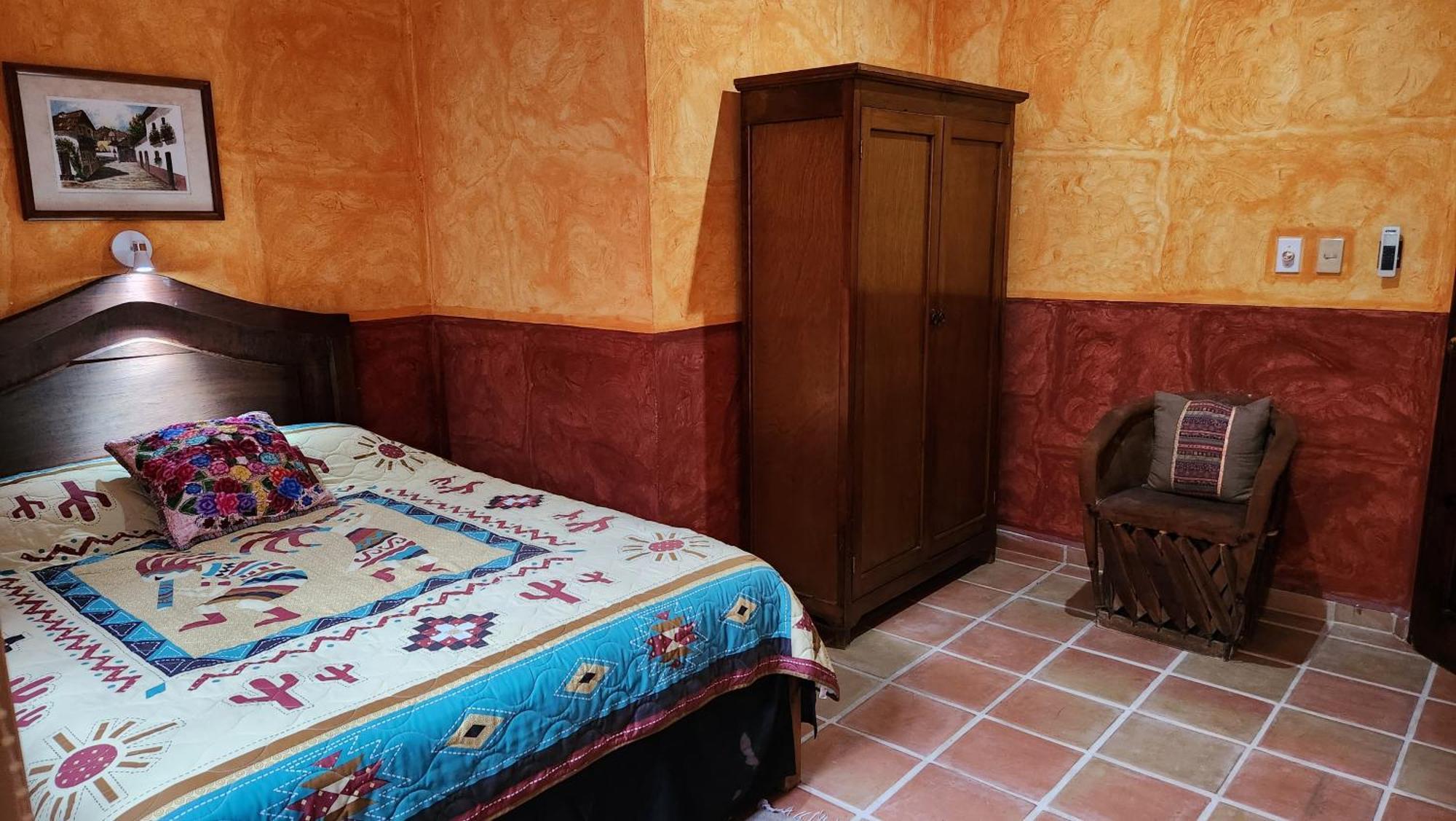 Casa Colonial, Guava Cozumel