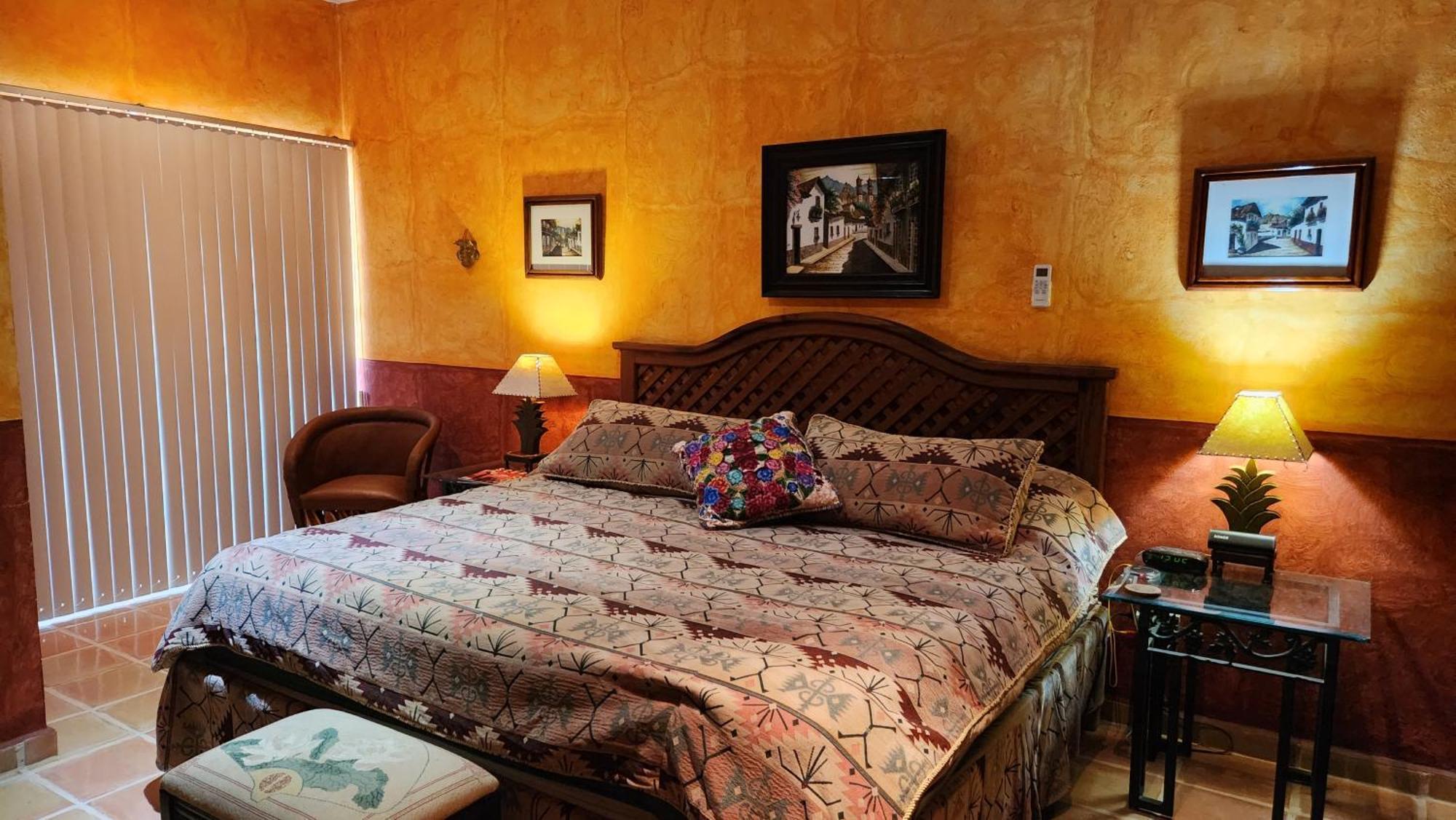 Casa Colonial, Guava Cozumel
