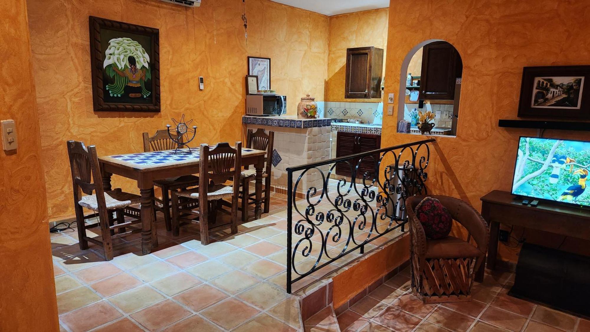 Casa Colonial, Guava